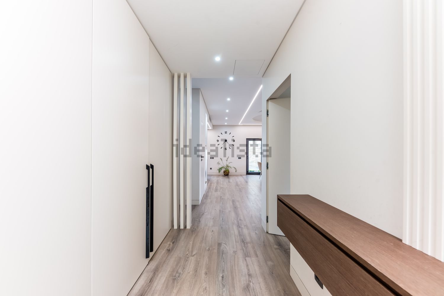 双拼别墅出售在Ramada e Caneças - 过道