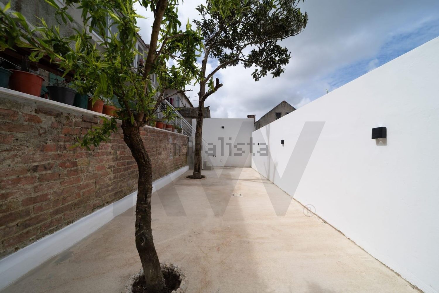 公寓 t3出售在Largo Doutor Mário Madeira s/n - 外立面