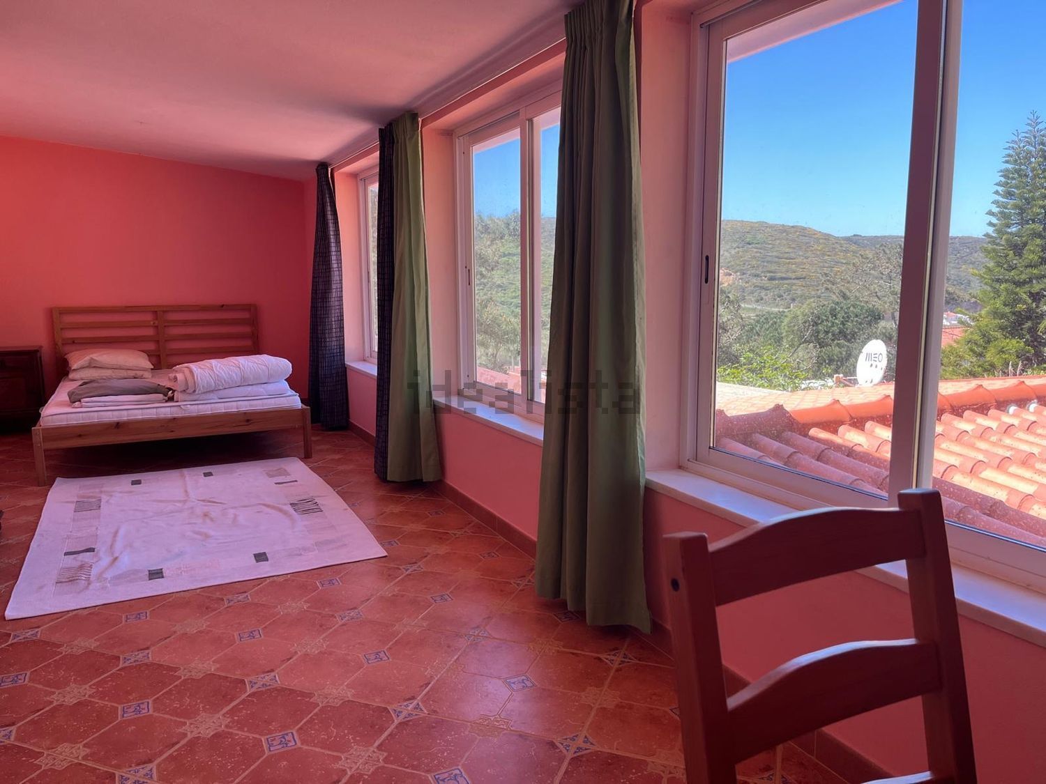 出租房间在Rua Ribeira do Barril, 18 - 阳台