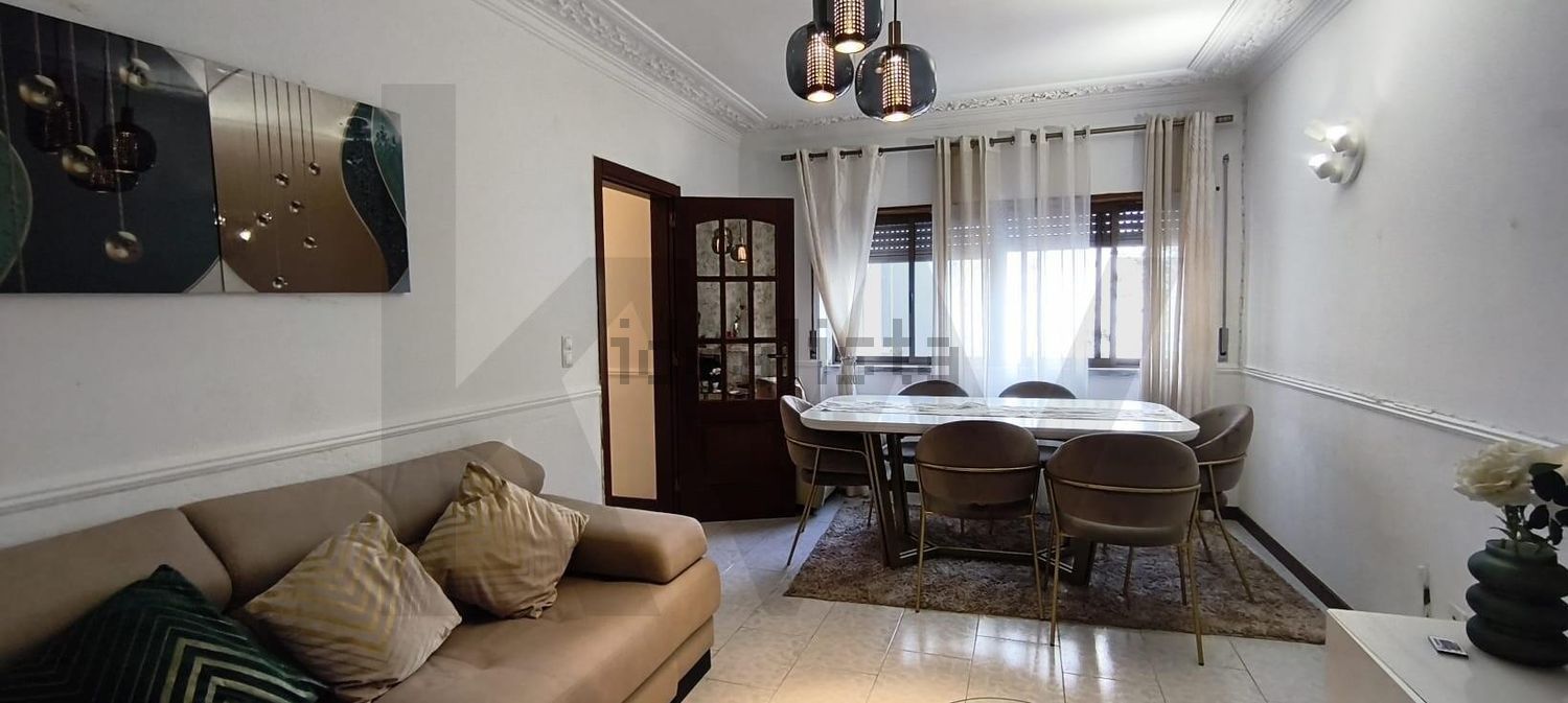 公寓 t2出售在Massamá - 客厅