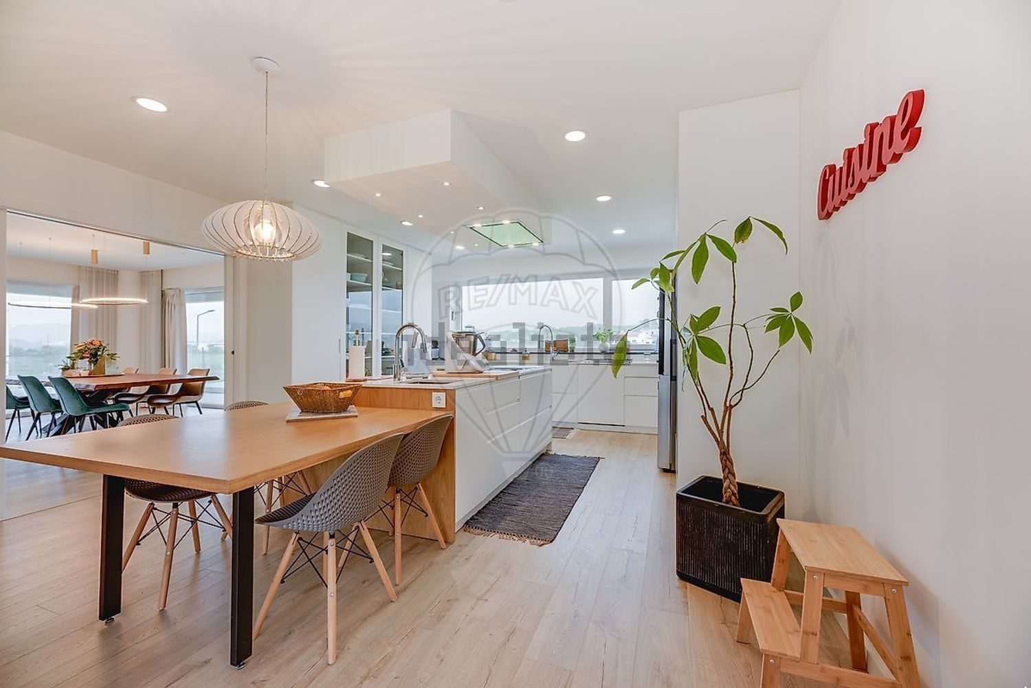 小楼房或独栋别墅出售在Rua Mato Moreira - 客厅