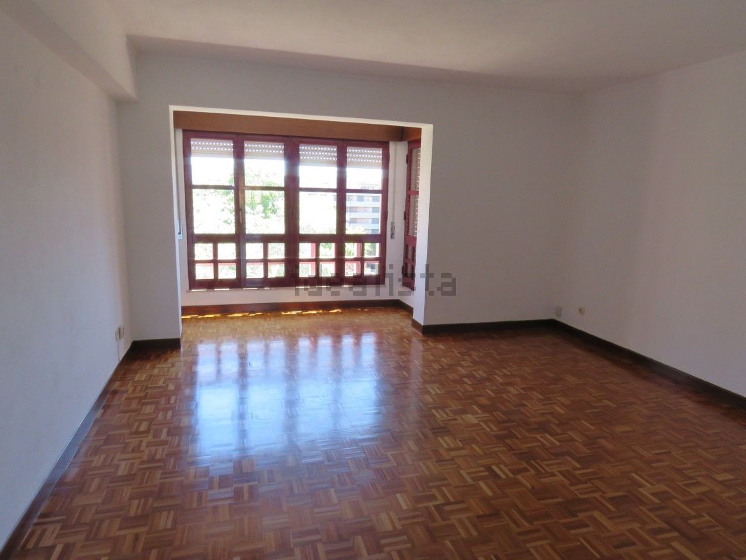 出租公寓 t2在Rua Professor Eduardo Cortesão, 20 - 居住