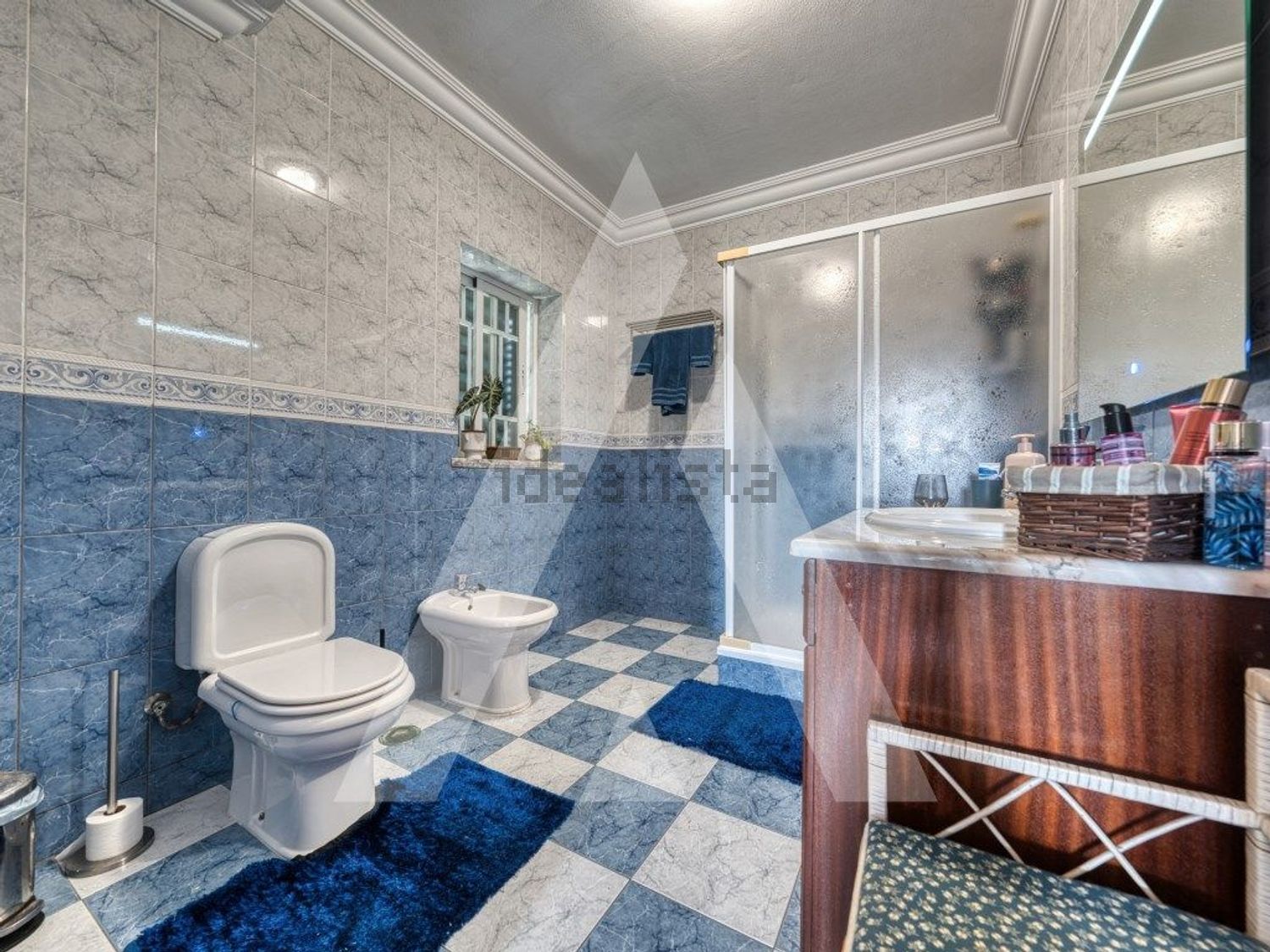 小楼房或独栋别墅出售在Lamas e Cercal - 卫生间