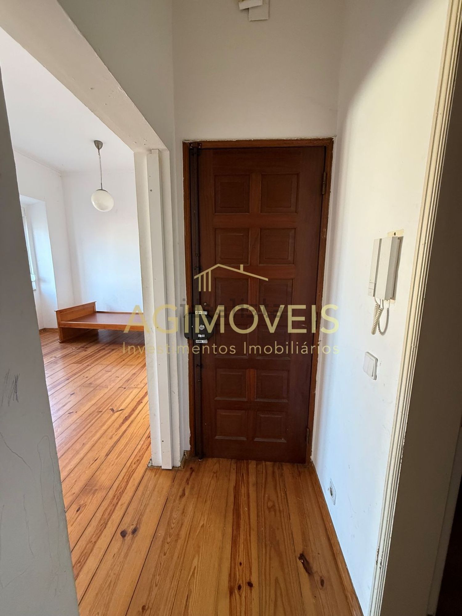 公寓 t1出售在Beco da Verónica - 过道