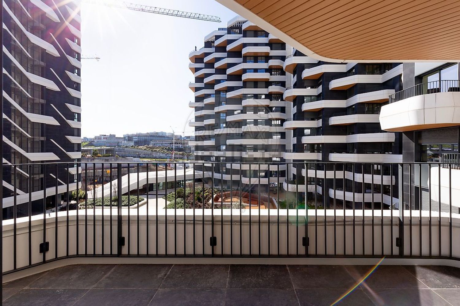 出租公寓 t2在Avenida Fernando Pessoa - 阳台