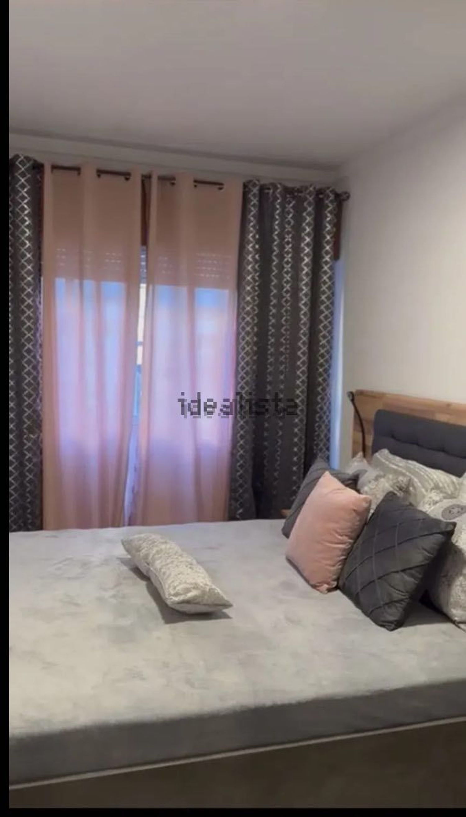 出租房间在Rua Damião de Góis 16, 13 - 卧室