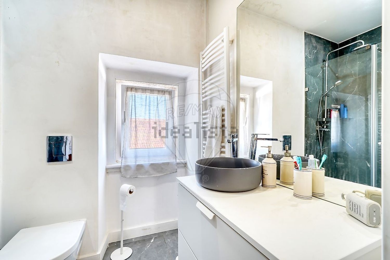 小楼房或独栋别墅出售在Rua da Liberdade - 卫生间