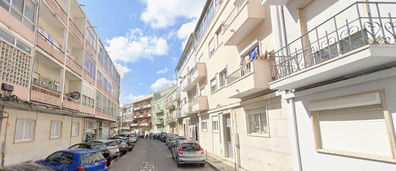 公寓 t2出售在Centro de Queluz