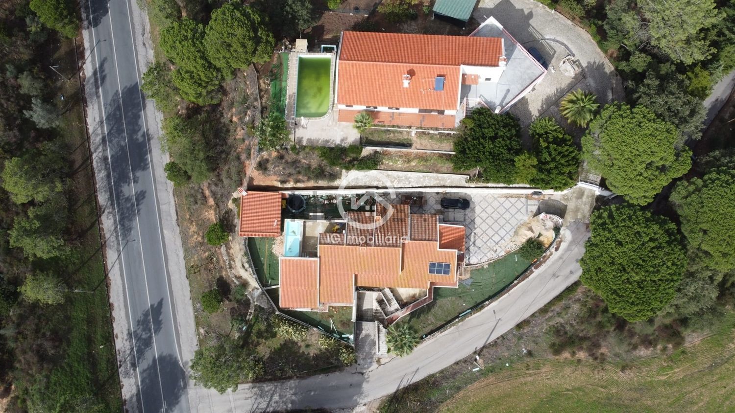 小楼房或独栋别墅出售在Centro - 外立面