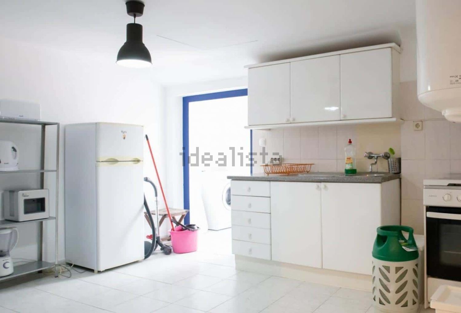 出租房间在Rua dos Cordoeiros, 13 - 厨房