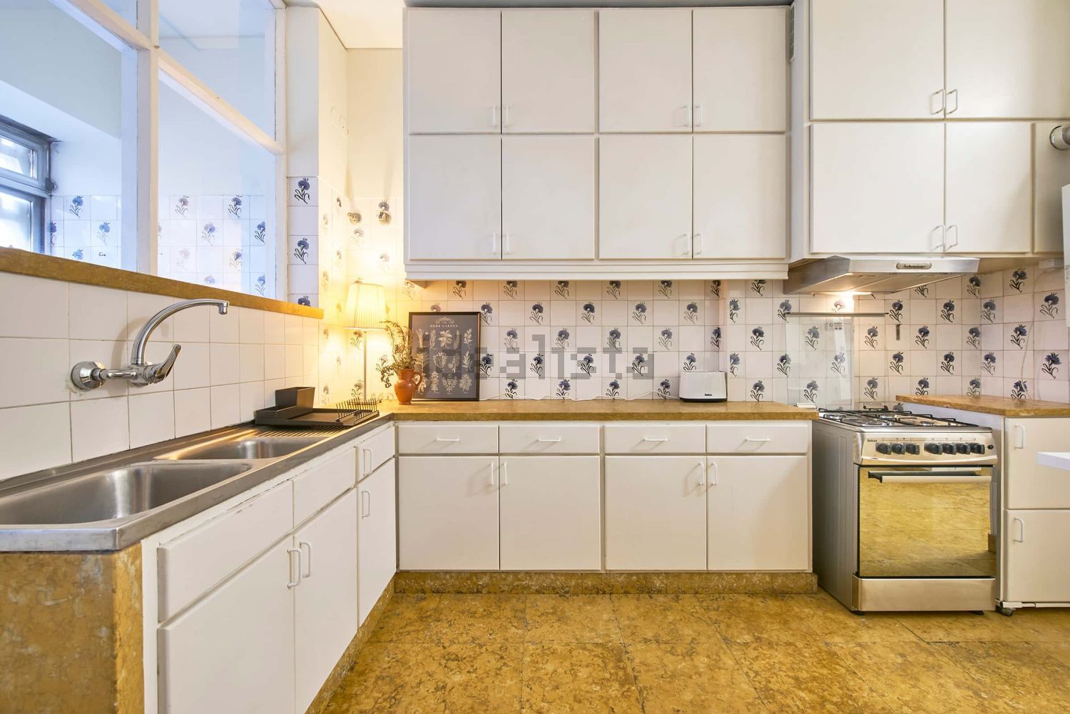 出租房间在Rua Actor António Silva, 3 - 厨房