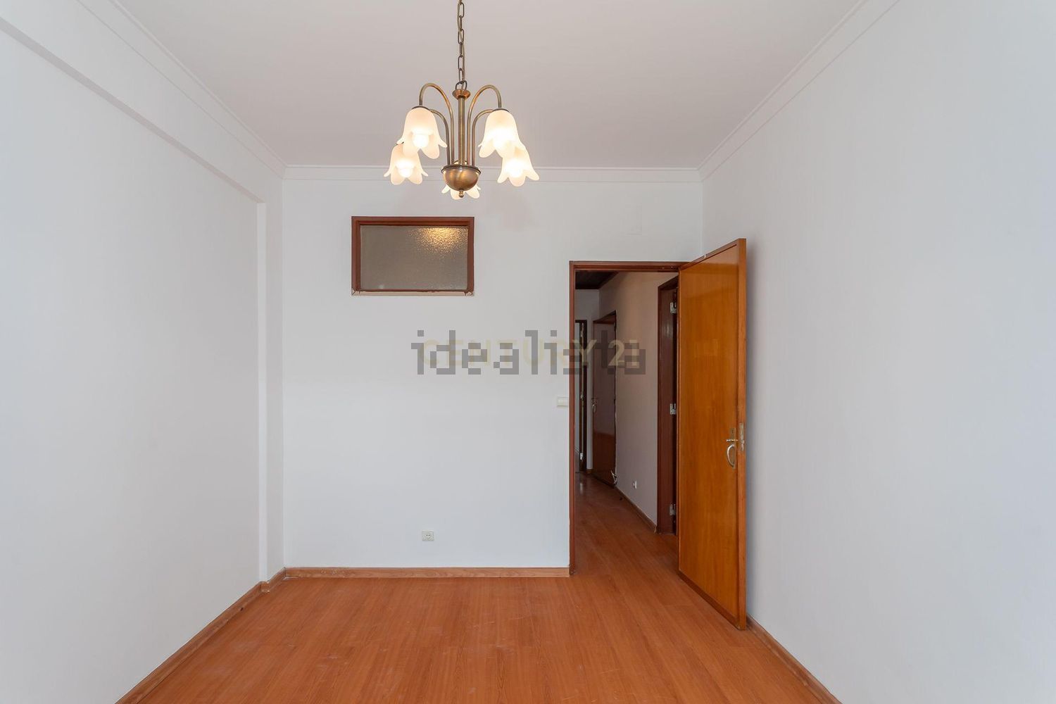 公寓 t3出售在Rua Capitão Tenente Oliveira e Carmo, 143 - 照片