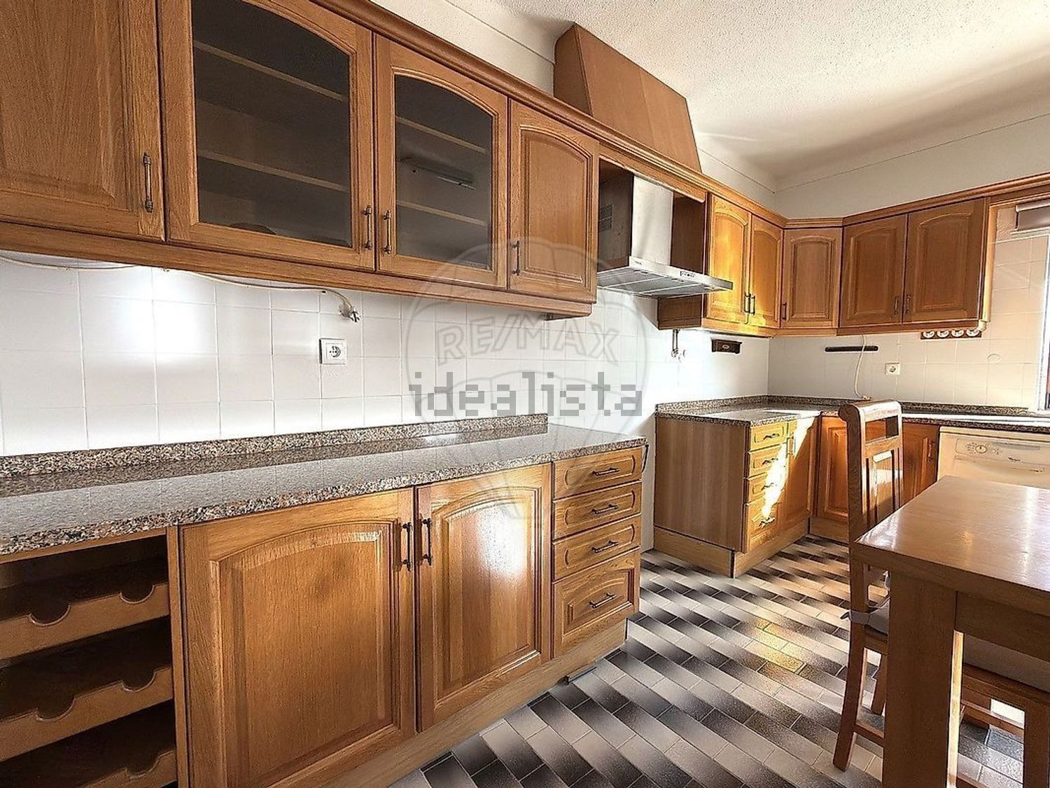 出租公寓 t2在Rua 18 - 厨房