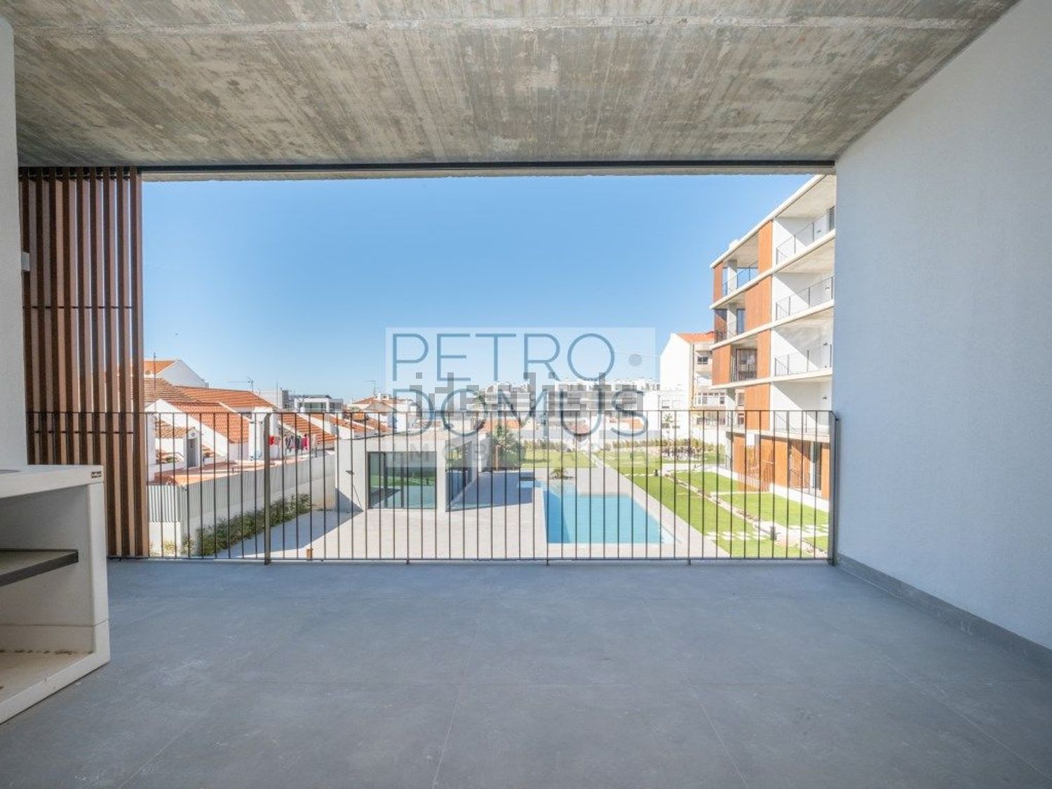 公寓 t2出售在Rua Padre Francisco António Ferreira - 阳台