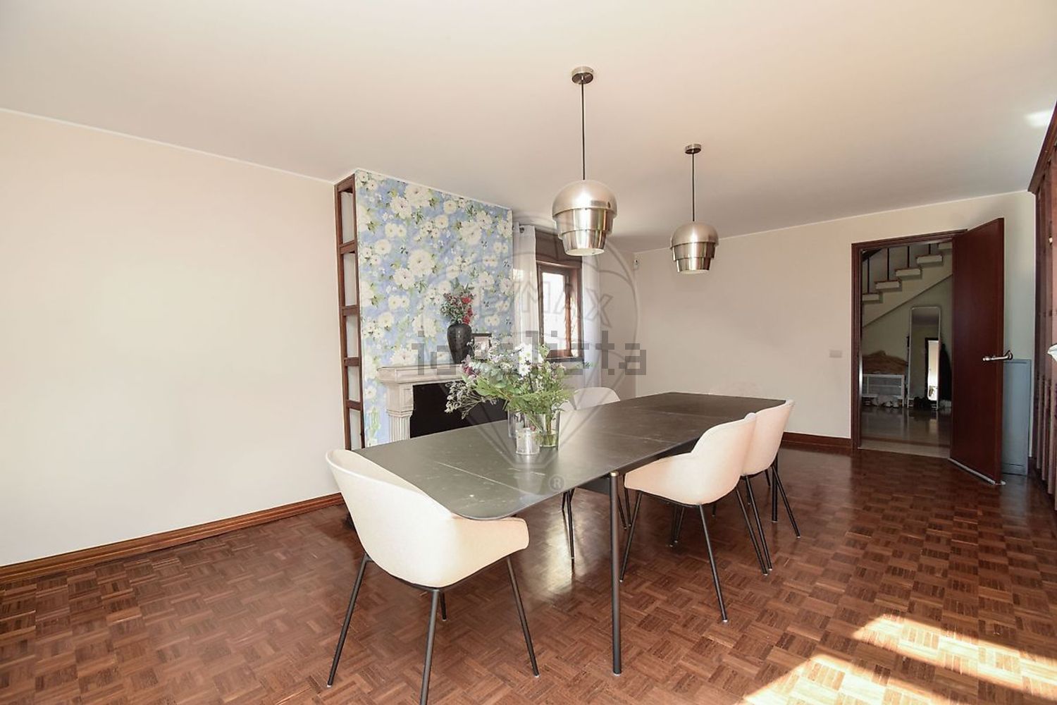 小楼房或独栋别墅出售在Rua da Quinta das Palmeiras - 客厅