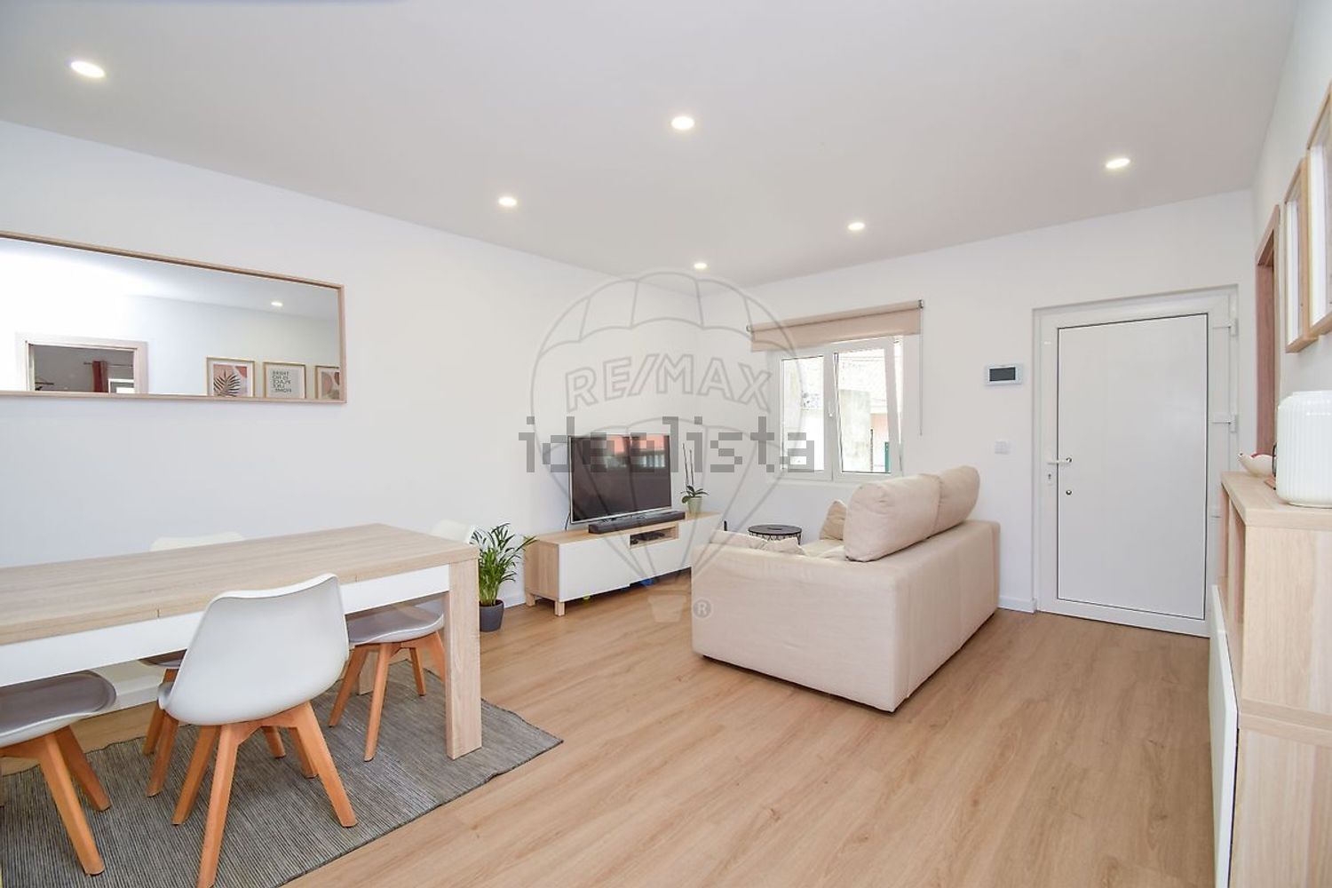 出租公寓 t3在Porto Salvo - 客厅