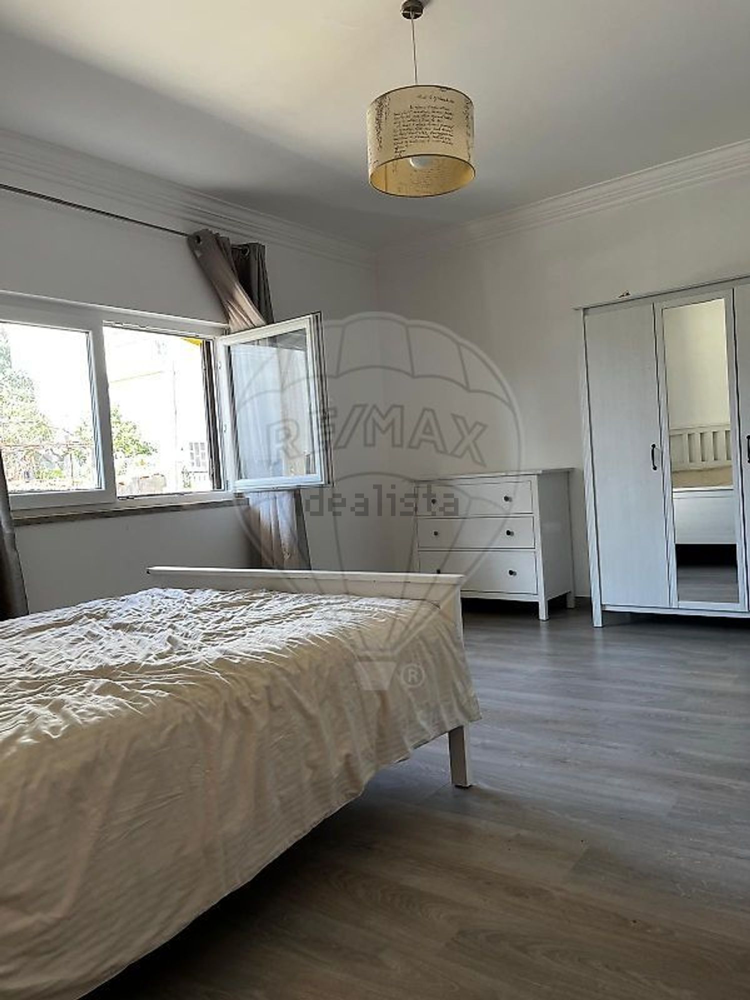 小楼房或独栋别墅出售在Rua Furnas - 卧室