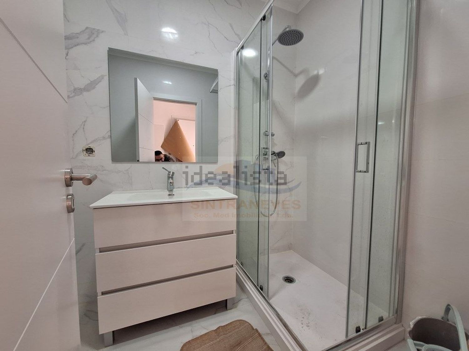 公寓 t2出售在Falagueira-Venda Nova - 卫生间