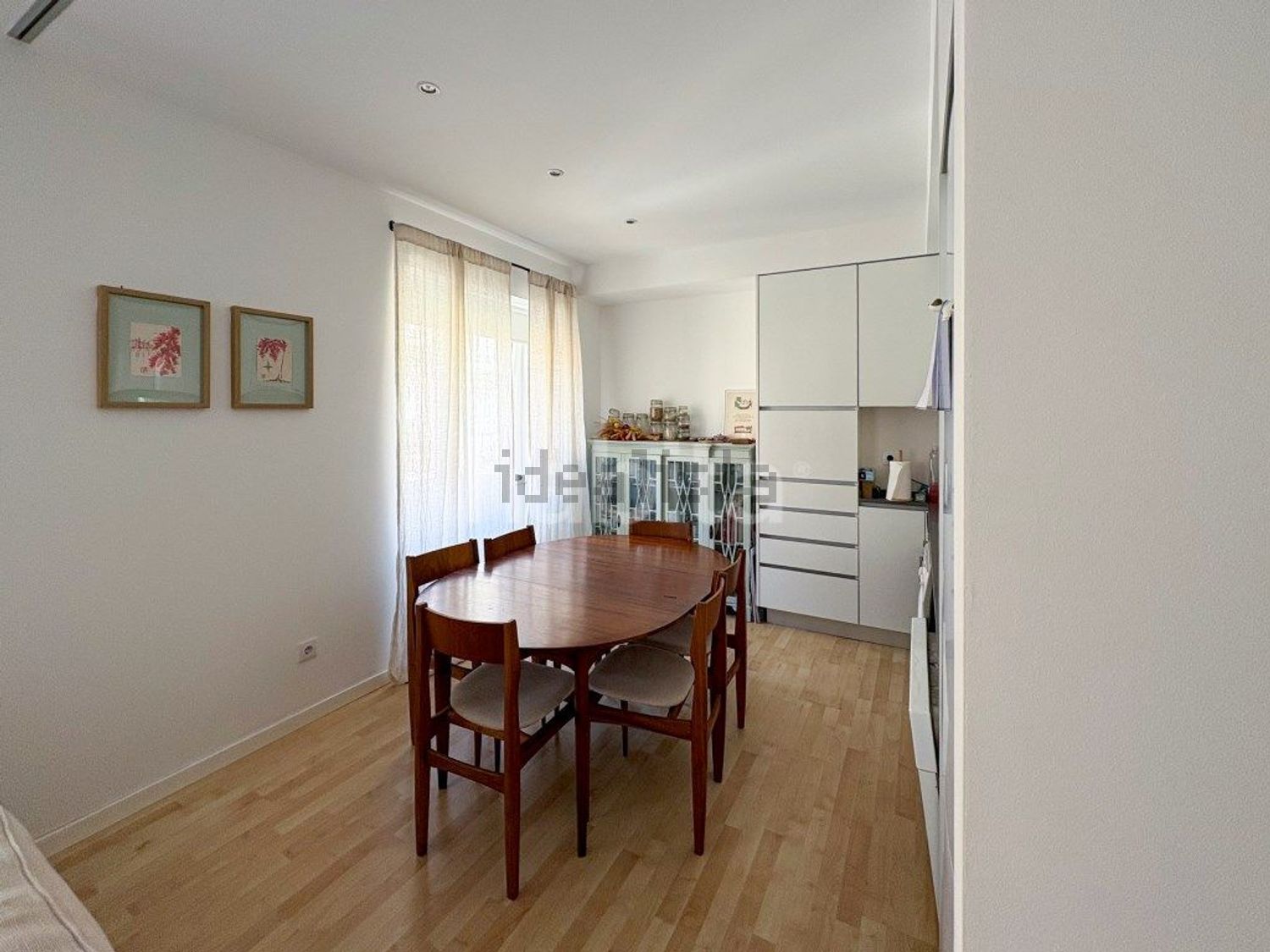 出租公寓 t3在Rua Sousa Viterbo, 50 - 客厅