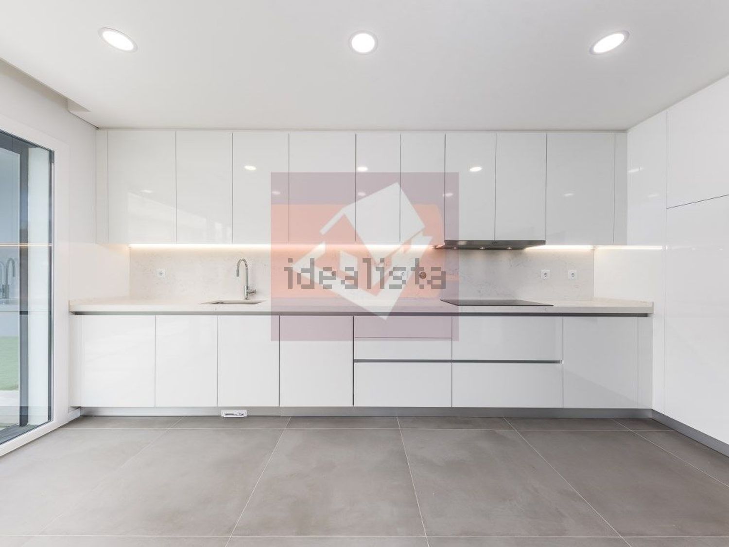 小楼房或独栋别墅出售在Pontinha e Famões - 照片