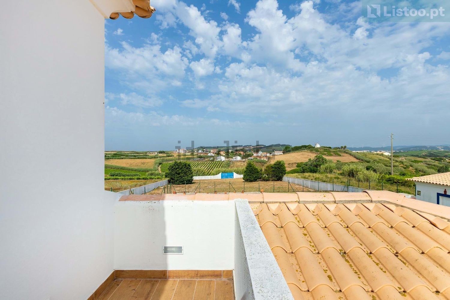 小楼房或别墅出售在Caminho da Murteira - 游泳池