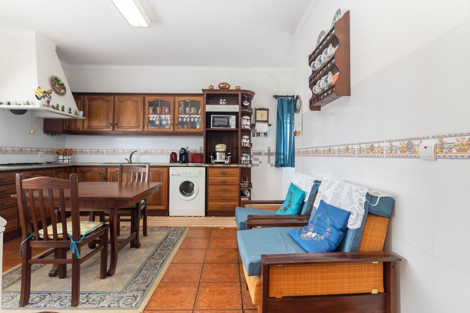 小楼房或独栋别墅出售在Avenida Padre Nabeto - 客厅