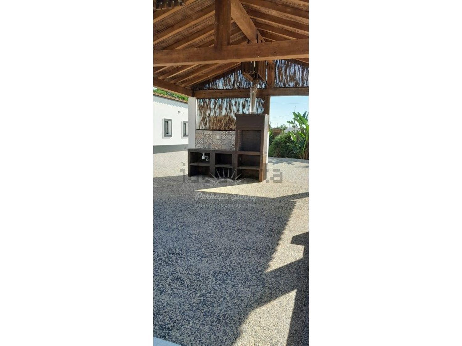 小楼房或独栋别墅出售在Grândola e Santa Margarida da Serra - 外立面