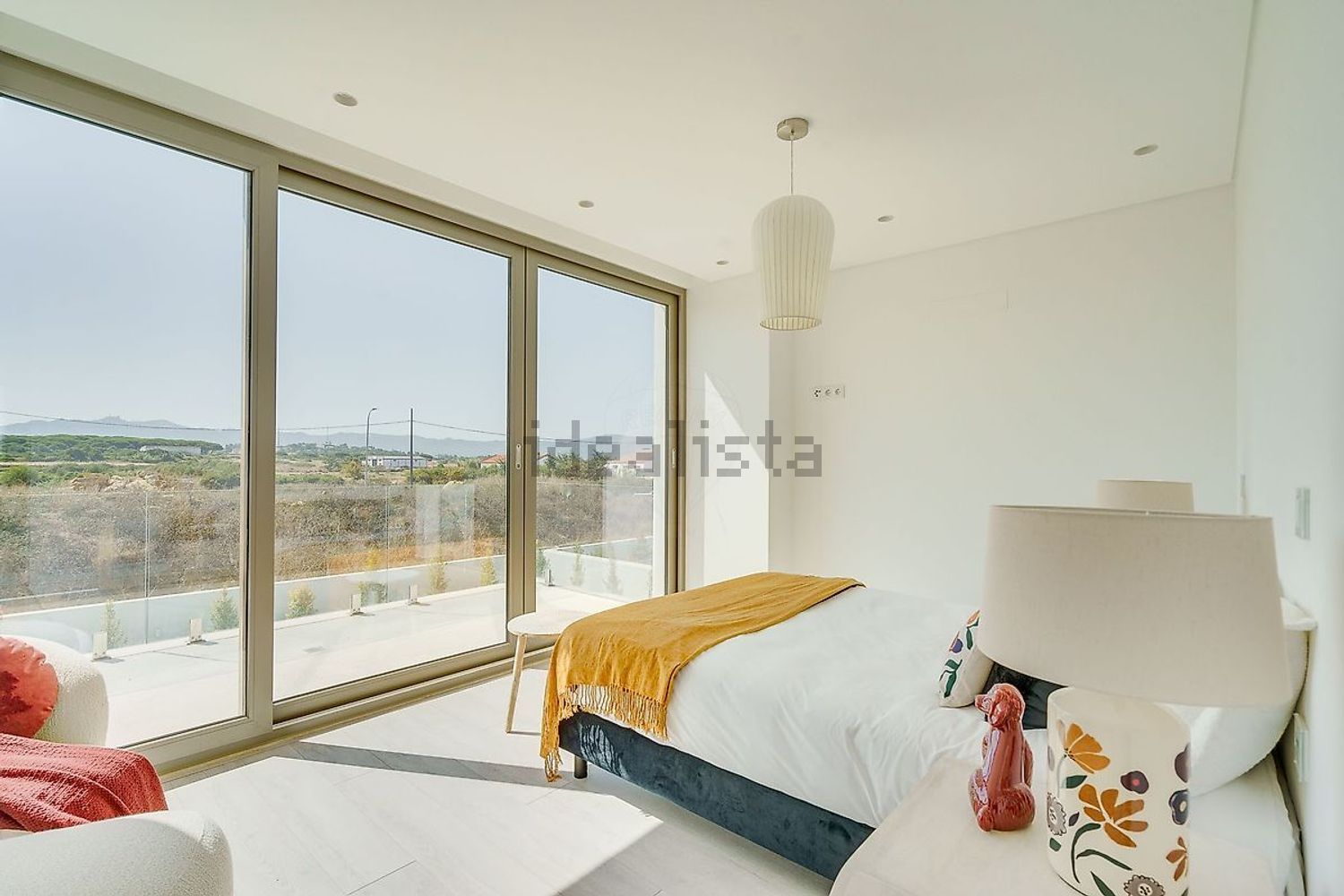 小楼房或独栋别墅出售在Avenida Nossa Senhora da Esperança - 卧室