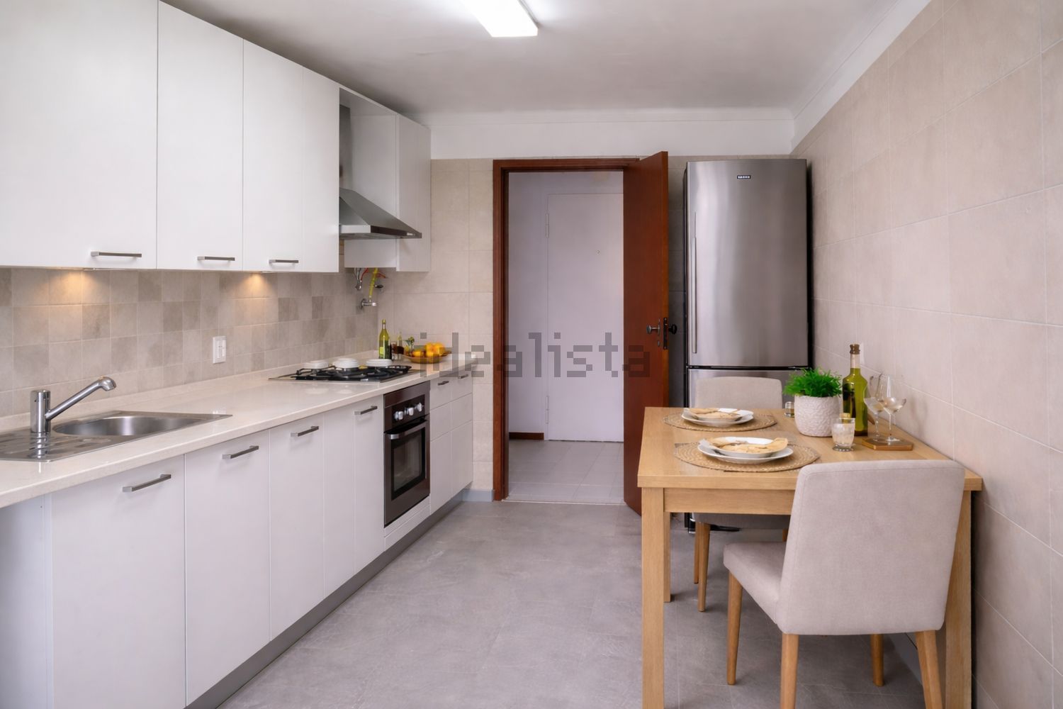公寓 t1出售在Avenida Salgado Zenha, 8 - 厨房