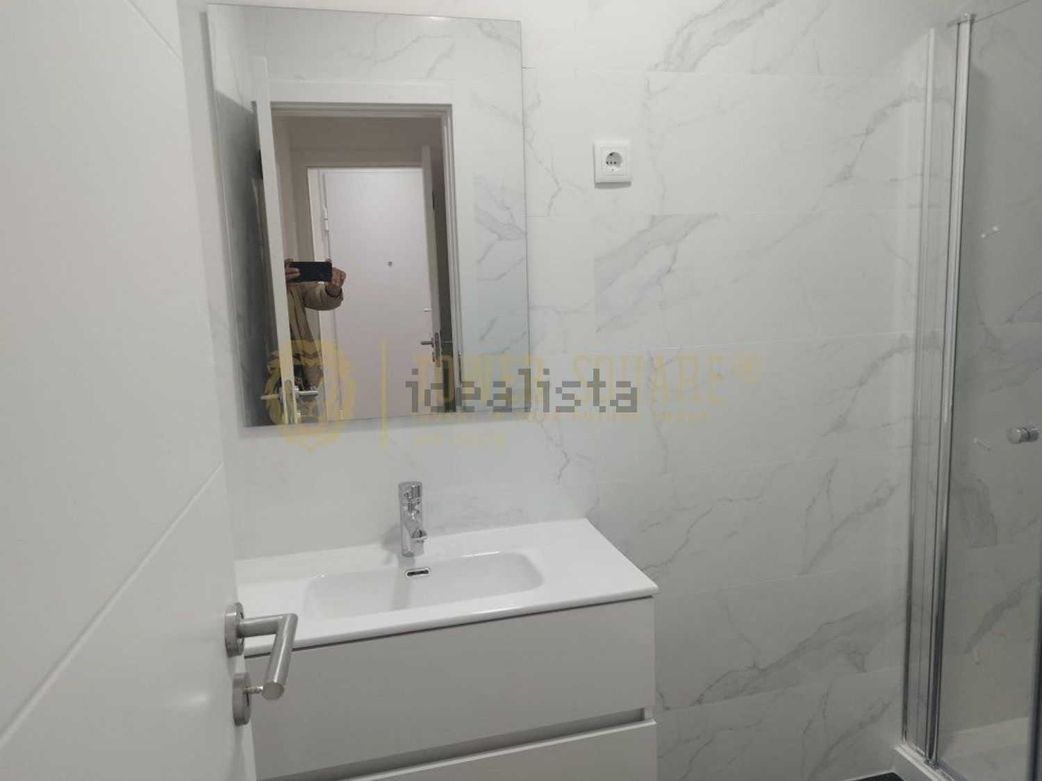 公寓 t3出售在Falagueira-Venda Nova - 卫生间