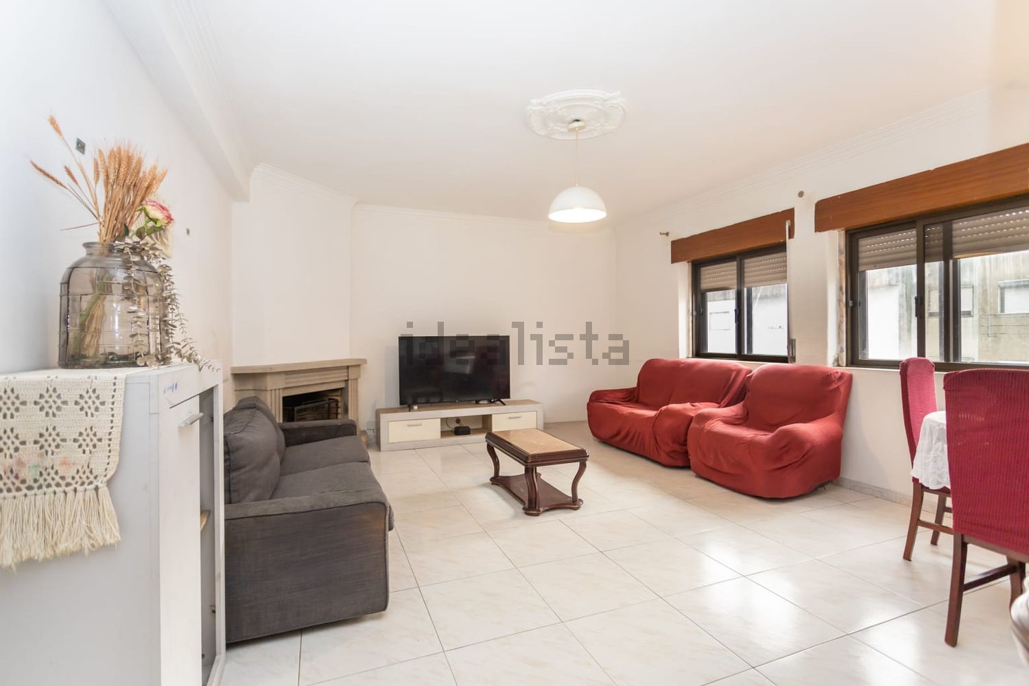 公寓 t3出售在Rua Maria Amália Vaz de Carvalho s/n - 客厅