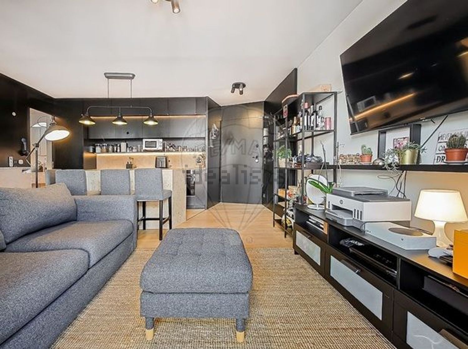 T0（单人公寓）出售在Rua do Telhal, 72 - 客厅