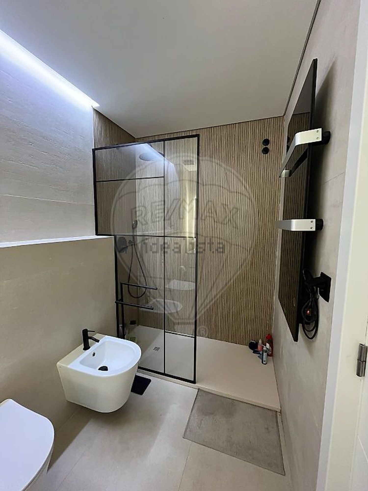 出租公寓 t2在Póvoa de Santa Iria e Forte da Casa - 卫生间