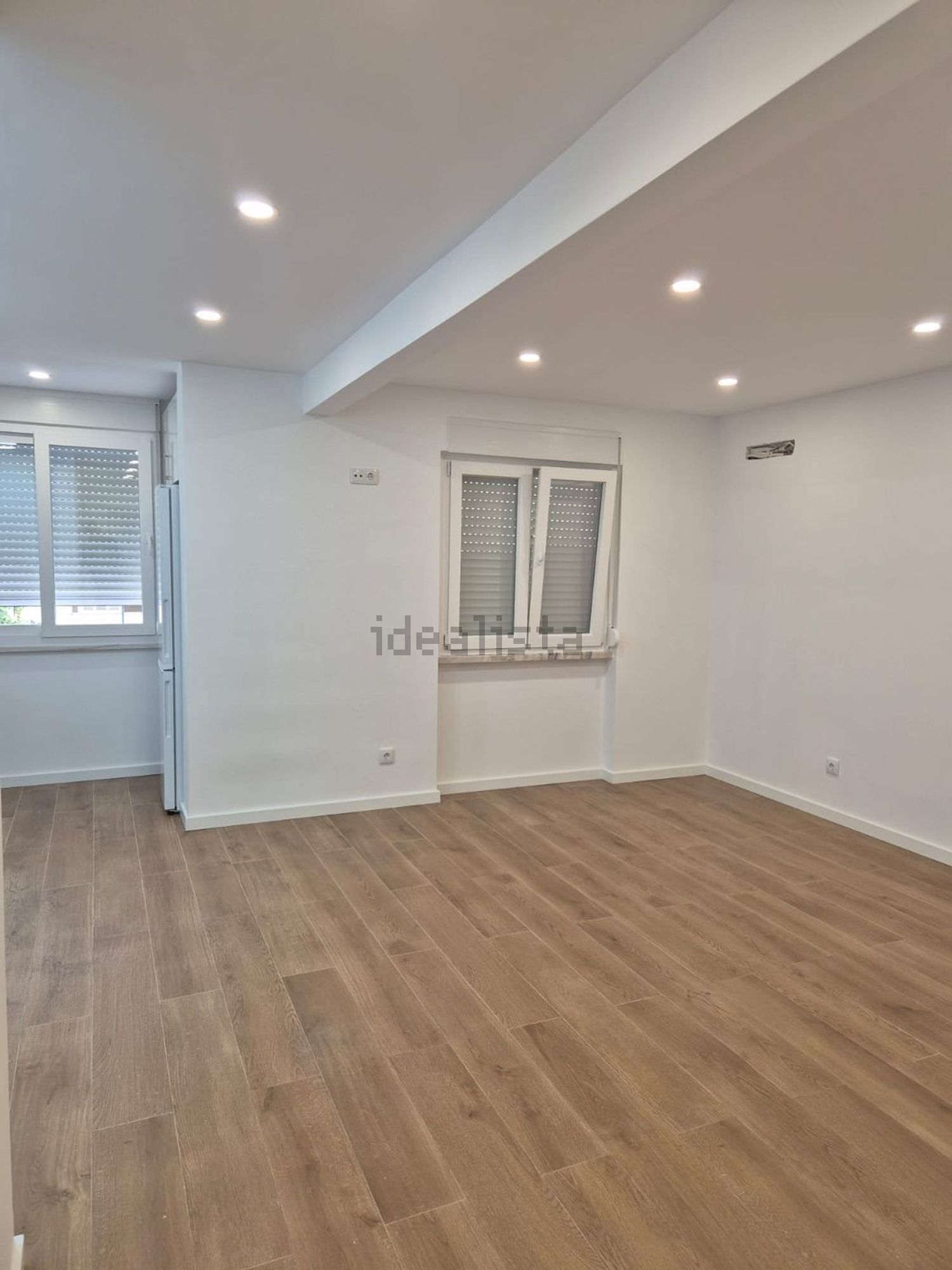 出租公寓 t2在Rua Dona Silvia Cardoso, 4 - 客厅