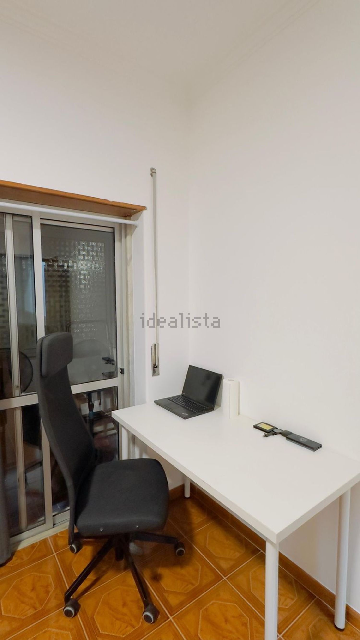 出租房间在Praceta Almeida Garrett, 3 - 客厅