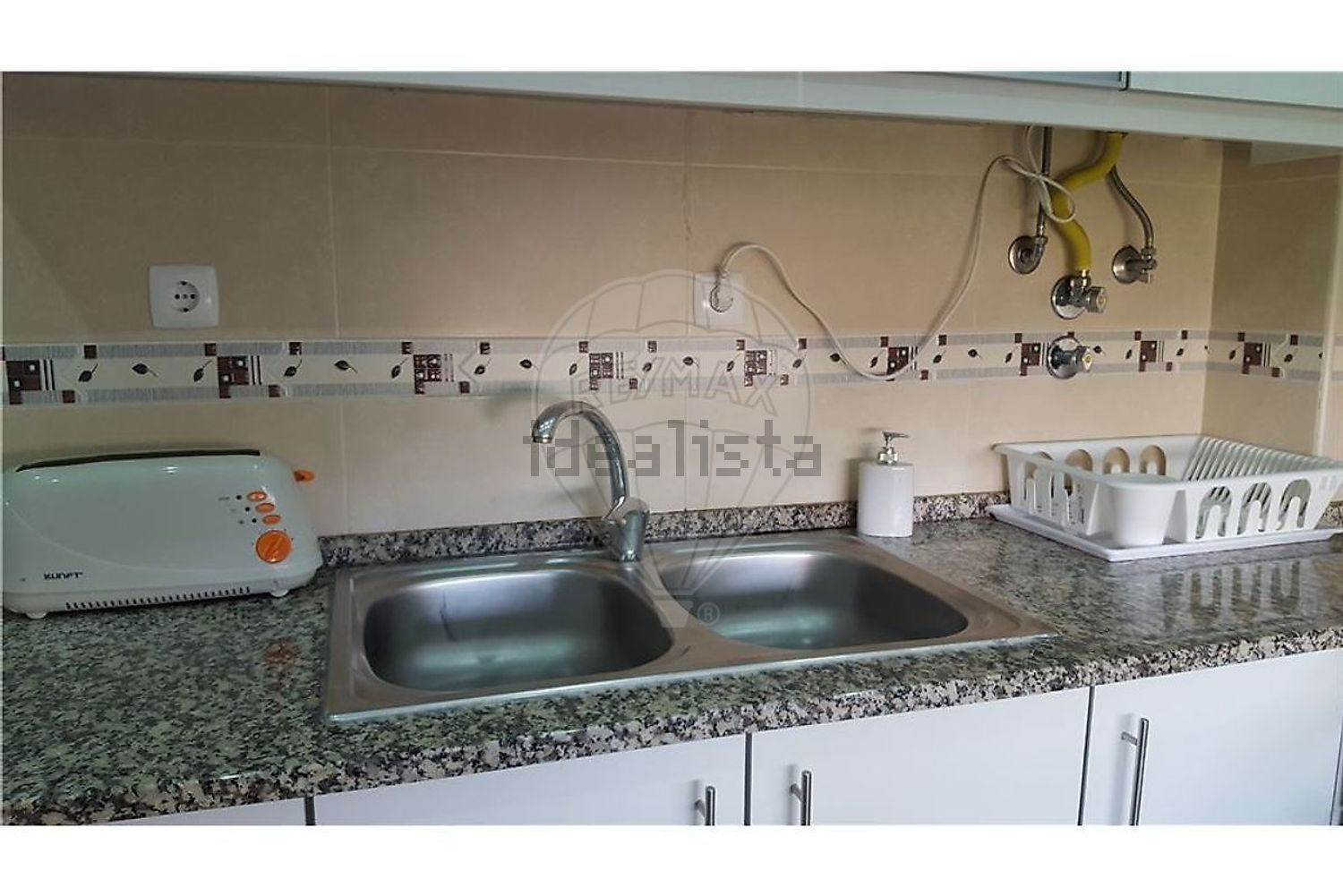 出租公寓 t2Alto do Varejão - 厨房