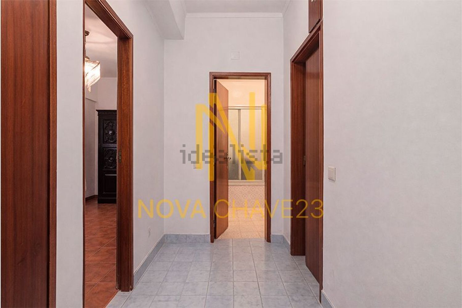 公寓 t2出售在Rua Camilo Castelo Branco - 过道