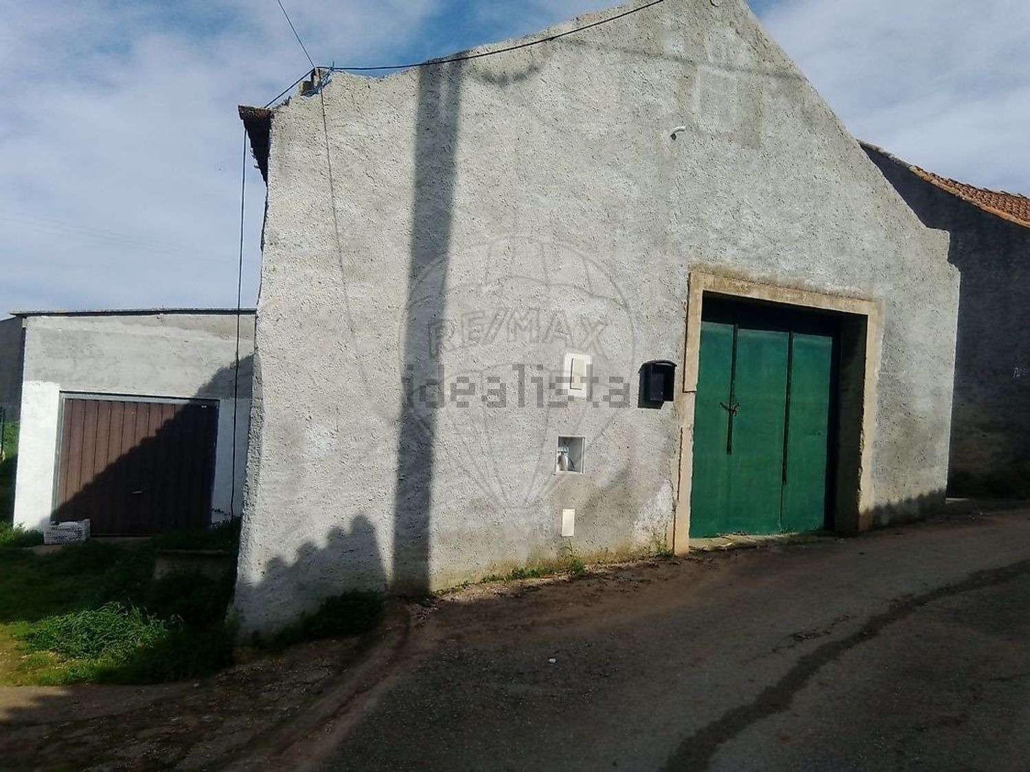 小楼房或独栋别墅出售在Rua dos Campos Lameiros - 视线