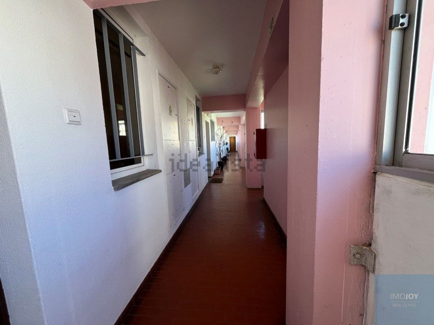 出租公寓 t2在Rua Ana de Castro Osório, 10 - 过道