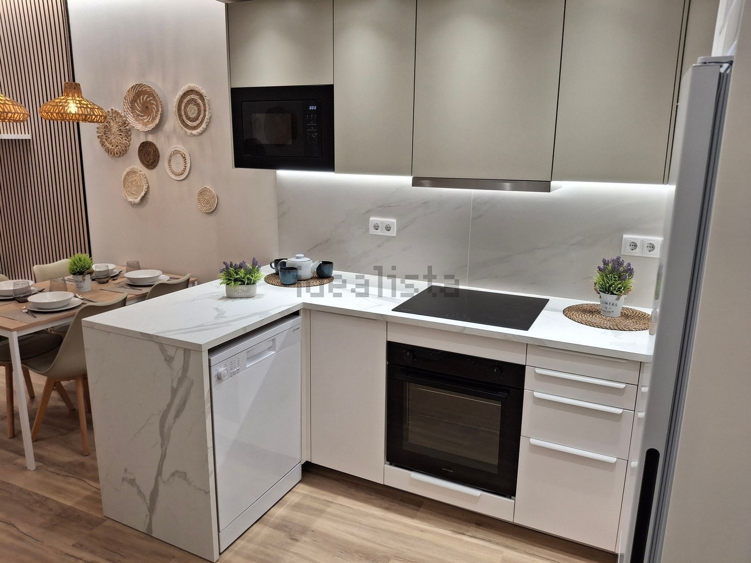 出租公寓 t3在Rua José Luís de Morais, 23 - 厨房