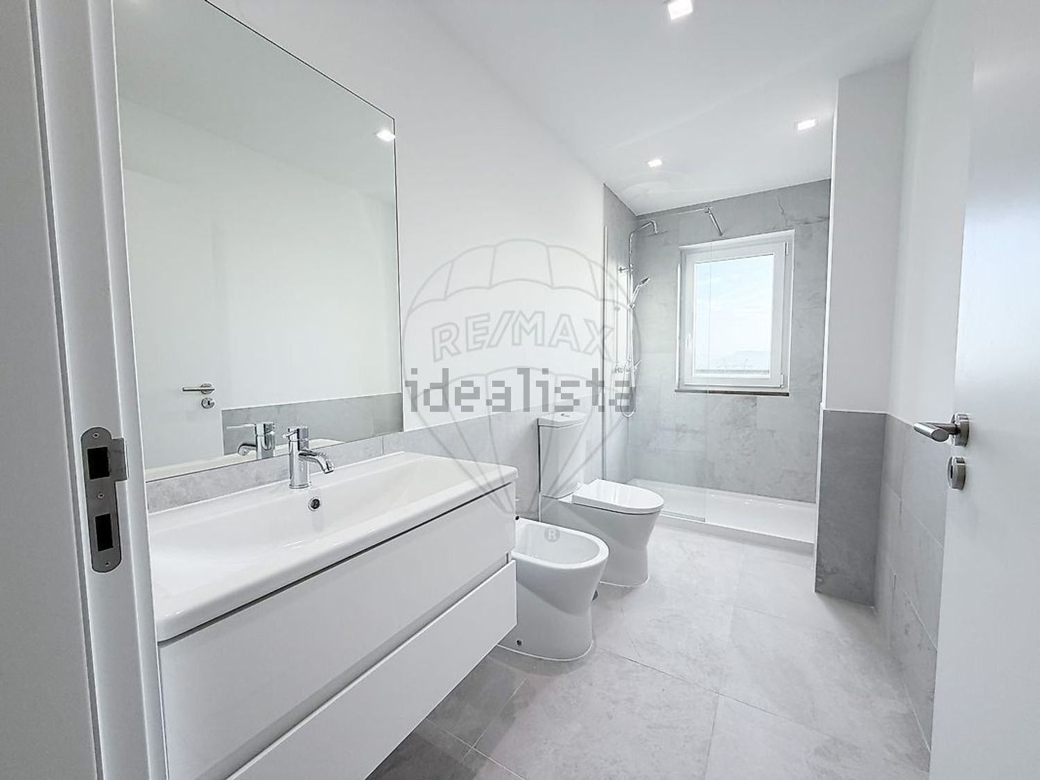 出租公寓 t3在Rua Jose Anastácio da Cunha - 卫生间