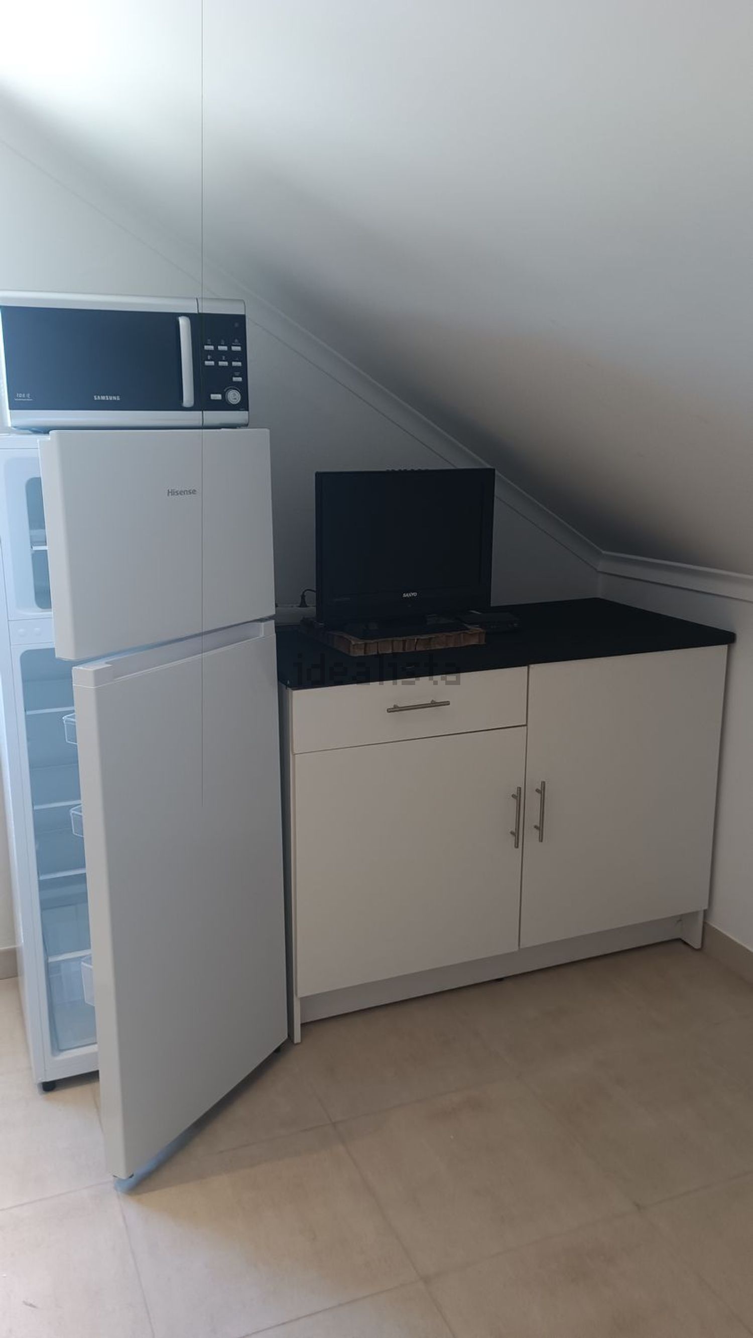 出租房间在Rua Primeiro de Maio, 30 - 客厅