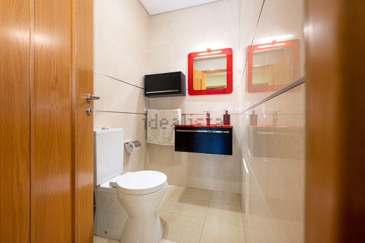 出租公寓 t3在Rua Professor Dias Valente, 291 - 卫生间