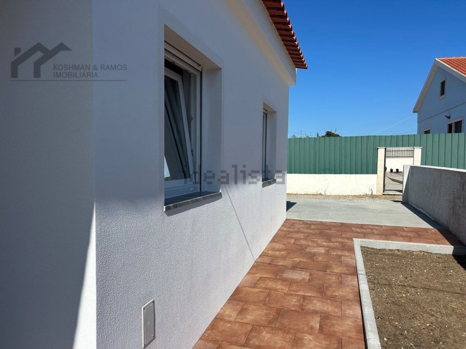 小楼房或独栋别墅出售在Centro - 阳台