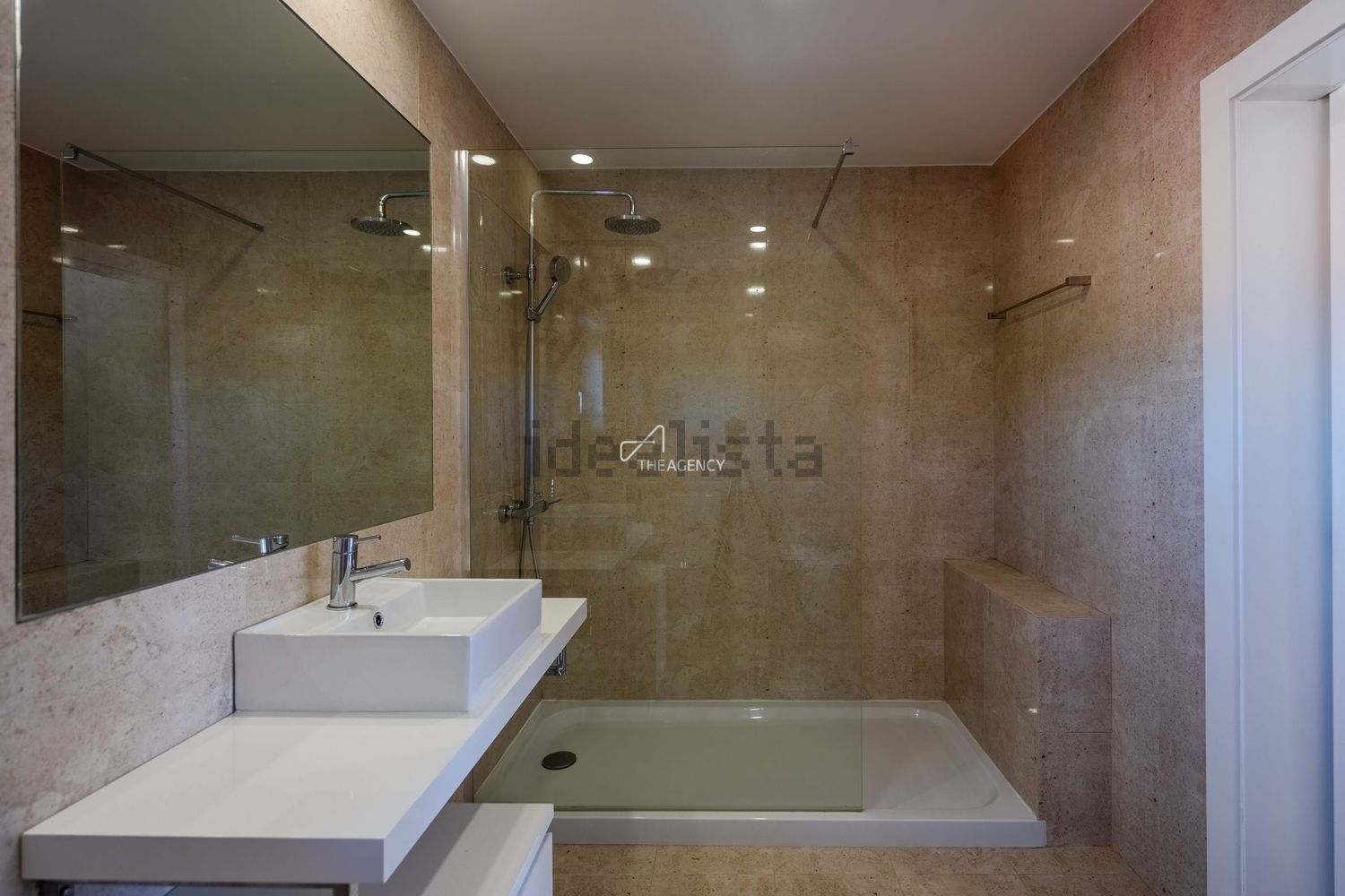 小楼房或别墅出售在Beloura - Penha Longa - 卫生间