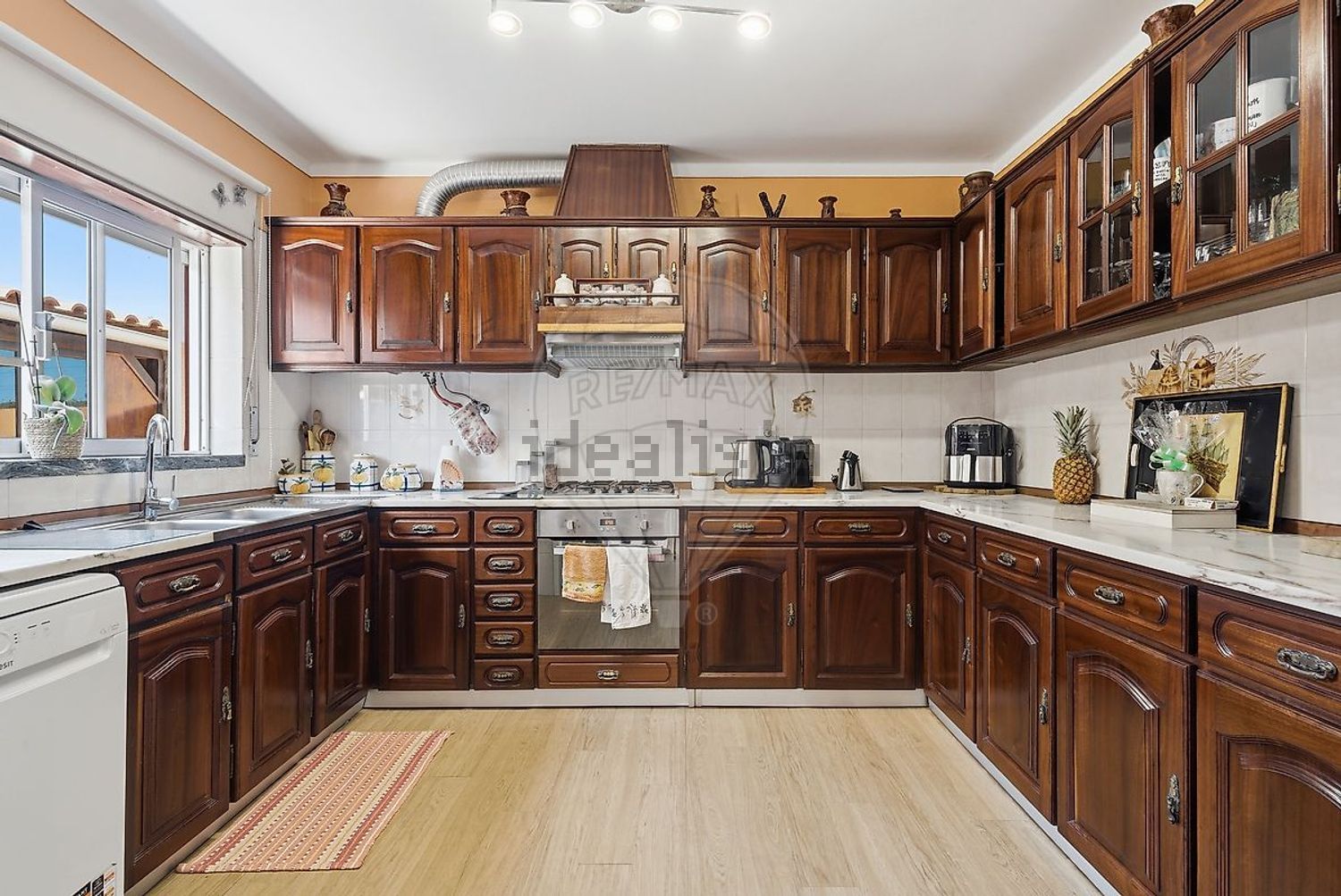 公寓 t3出售在Rua da Broeira - 厨房