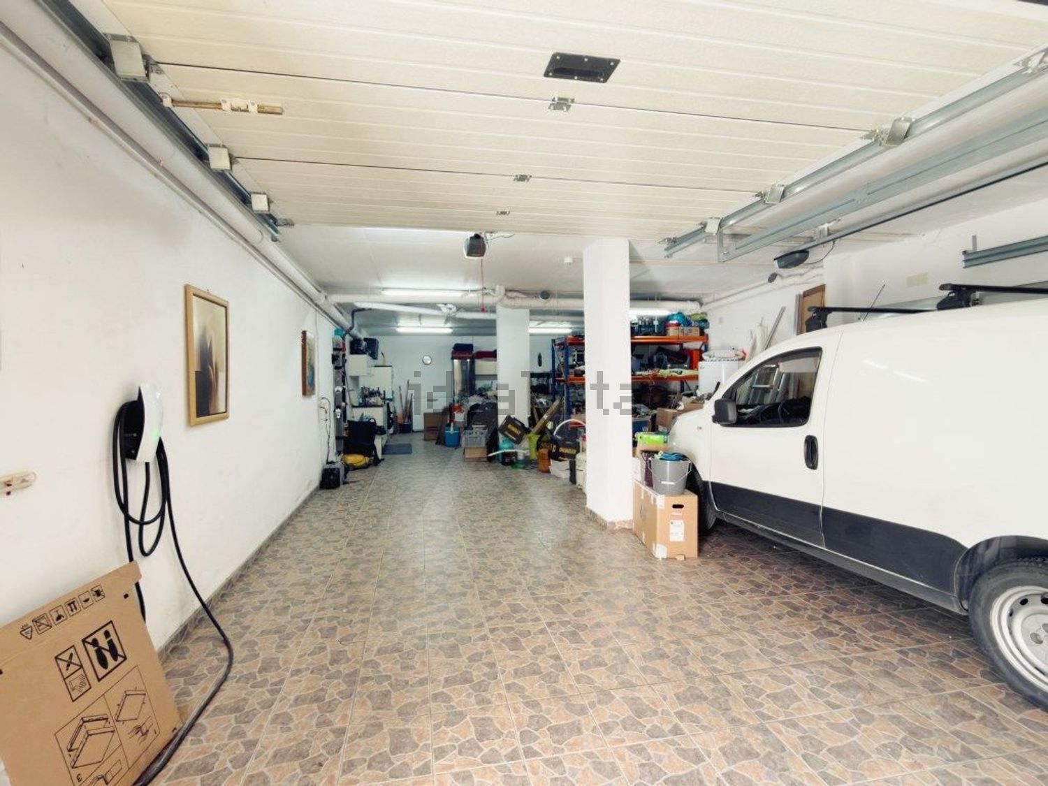 公寓 t4出售在Avenida dos Combatentes da Grande Guerra, 2 - 停车位