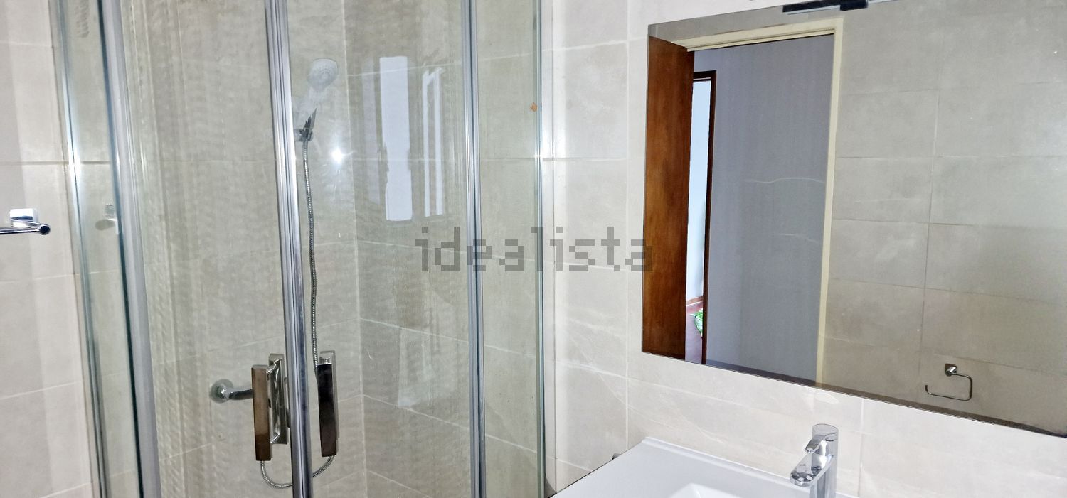 出租公寓 t2在Estrada de Paço de Arcos - 卫生间