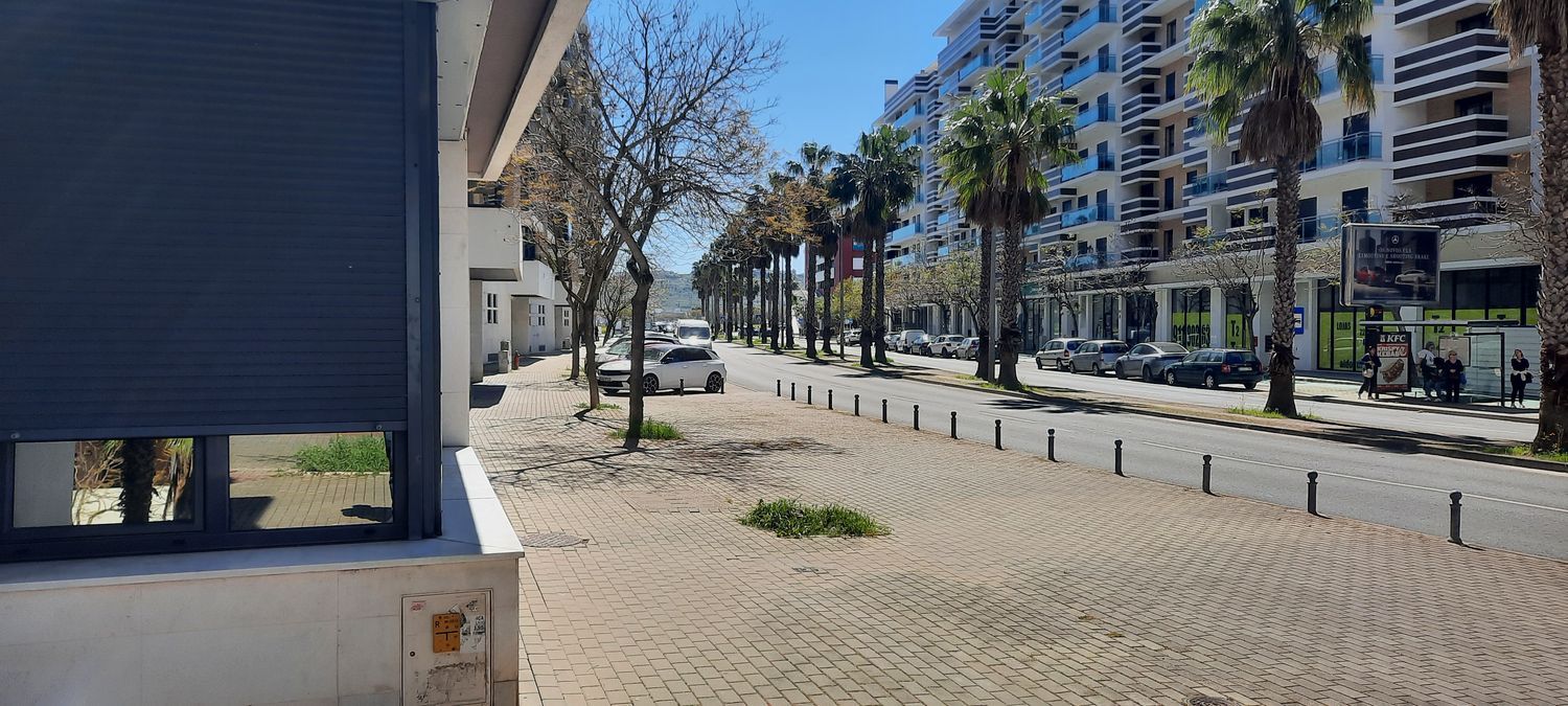 出租公寓 t2在Avenida Descobertas, 71 Lote