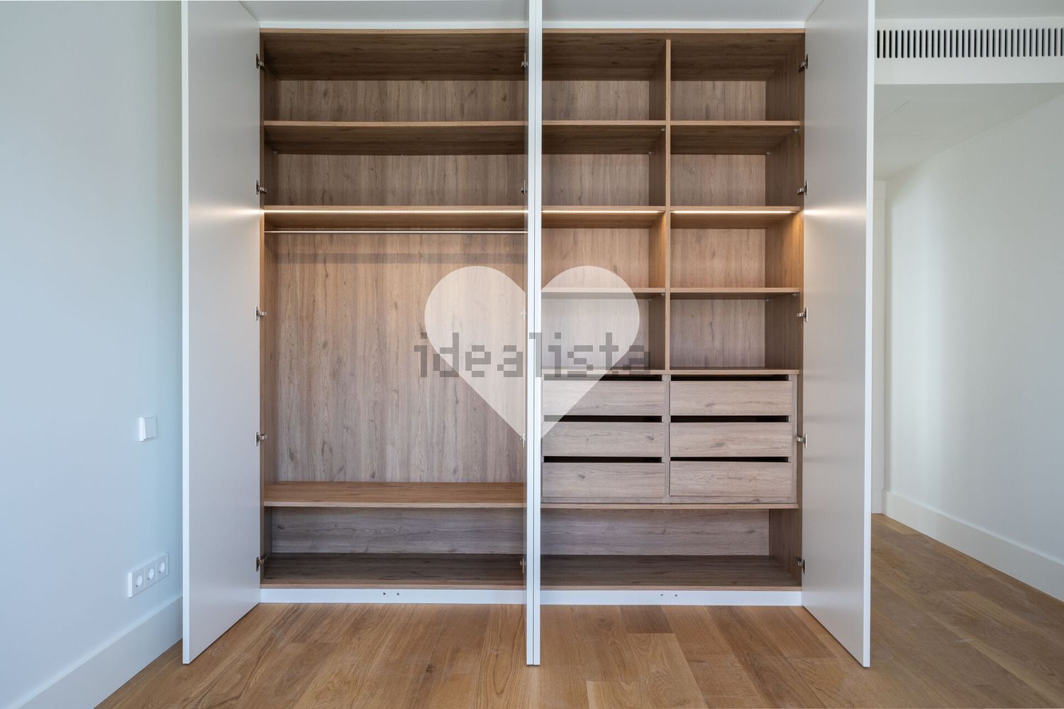 公寓 t3出售在Rua do Passadiço, 1 - 试衣间